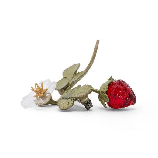 Strawberry blossom brooch by Michael Michaud